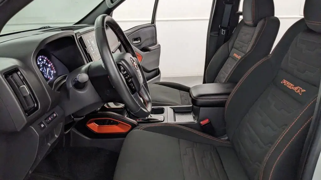 2025 Nissan Frontier S