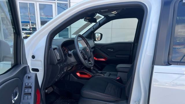 2025 Nissan Frontier S