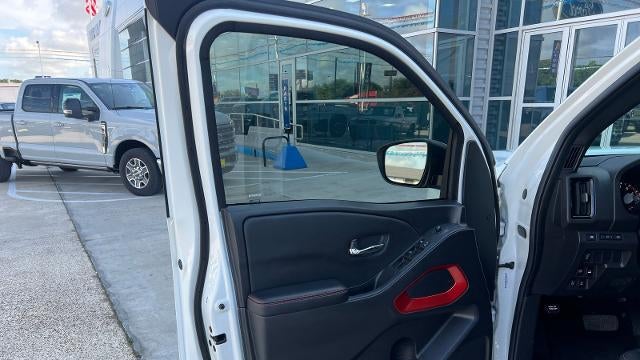 2025 Nissan Frontier S