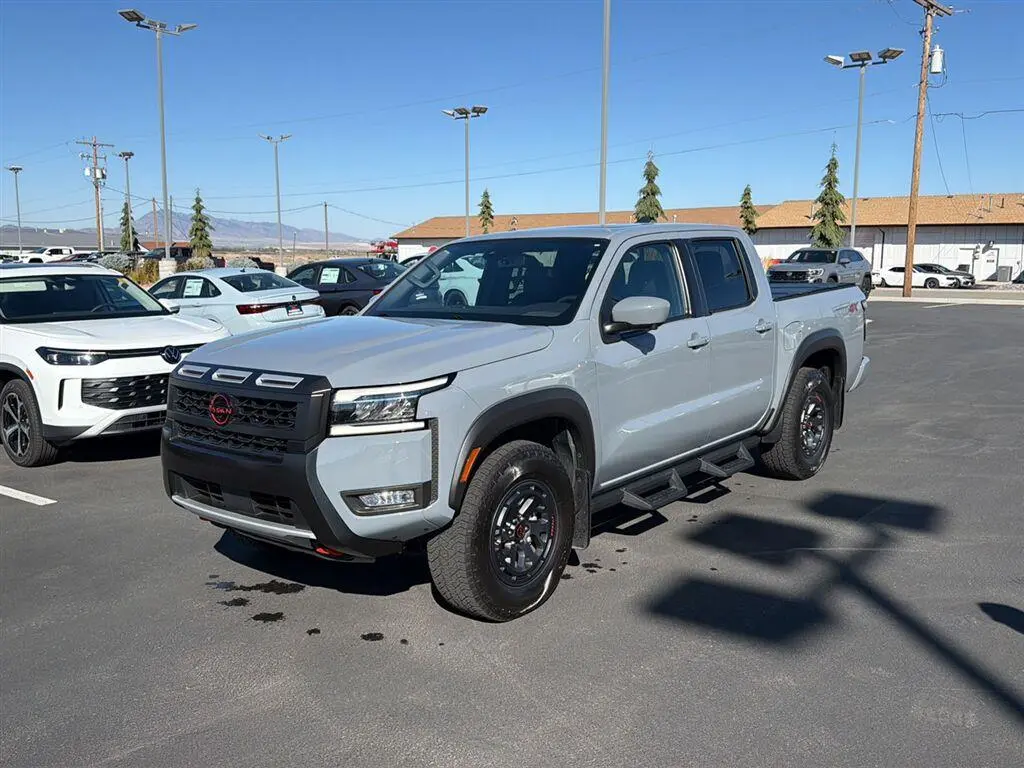 2025 Nissan Frontier