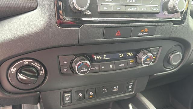 2022 Nissan Frontier S