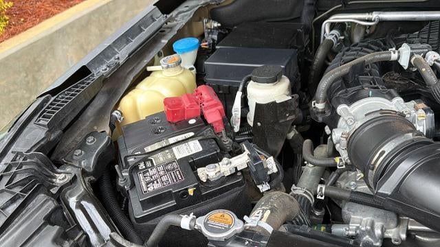 2022 Nissan Frontier S