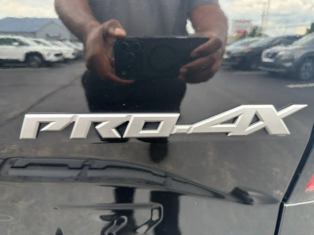 2023 Nissan Frontier - $38,995