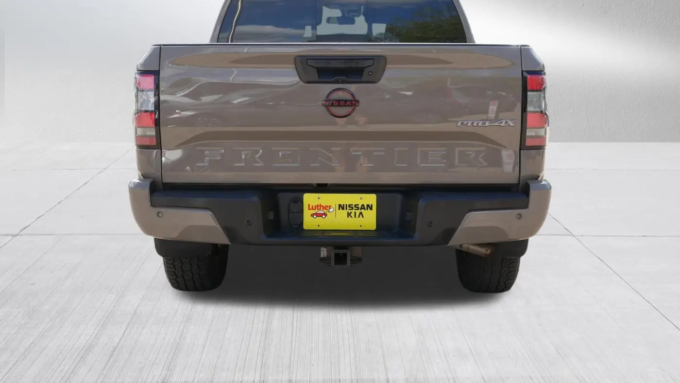2023 Nissan Frontier S