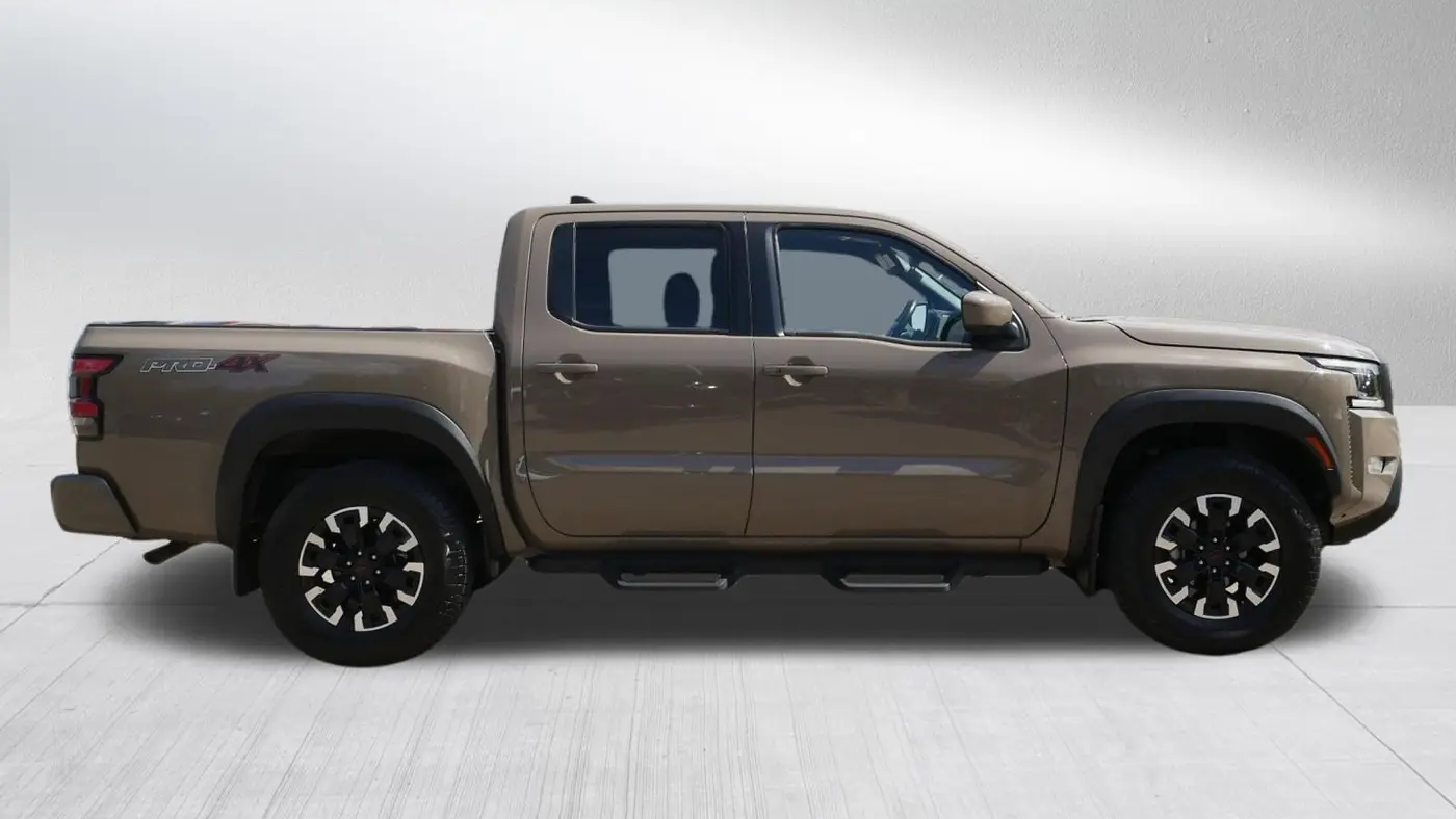 2023 Nissan Frontier S
