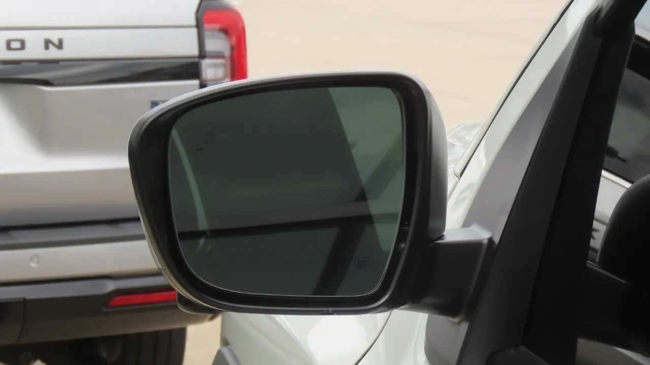 2023 Nissan Frontier S