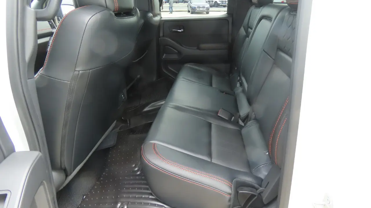 2023 Nissan Frontier S