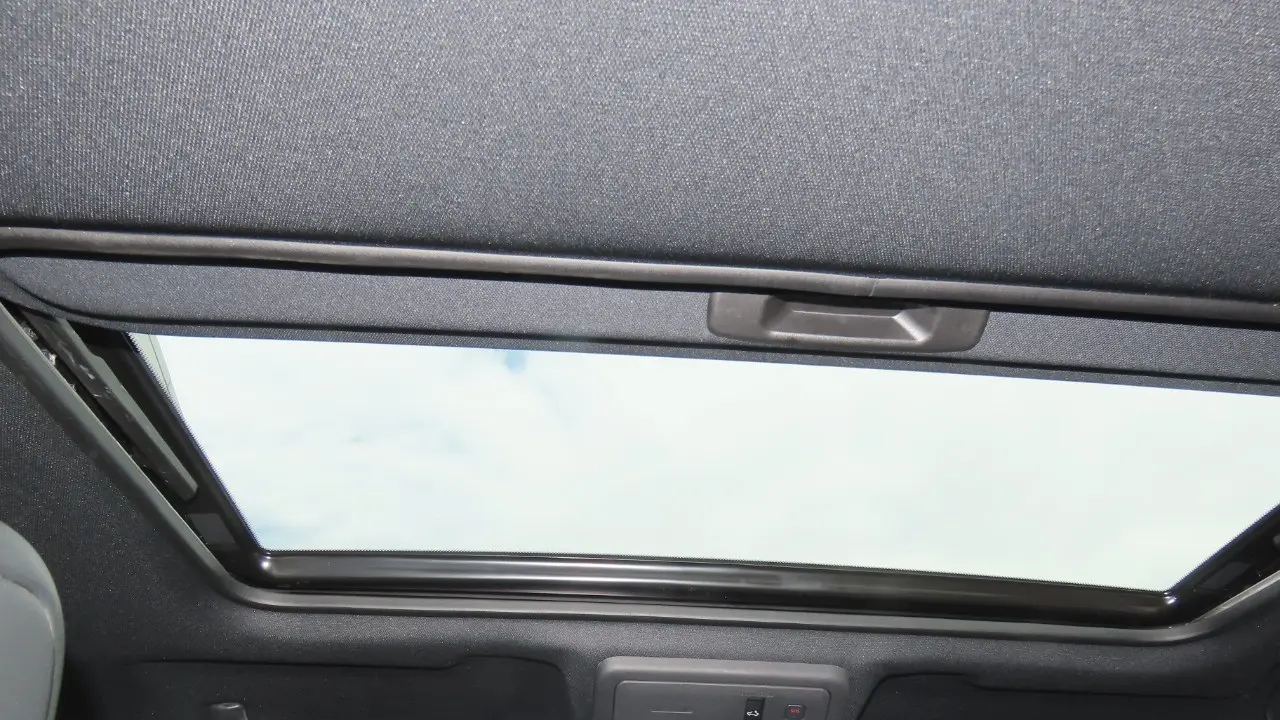 2023 Nissan Frontier S