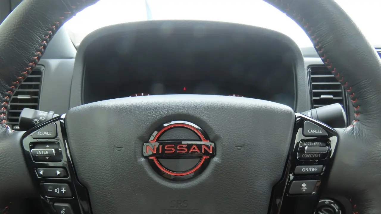 2023 Nissan Frontier S