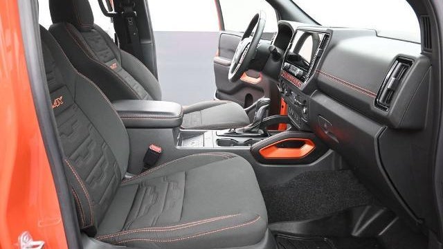 2025 Nissan Frontier S