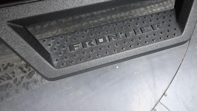 2025 Nissan Frontier S