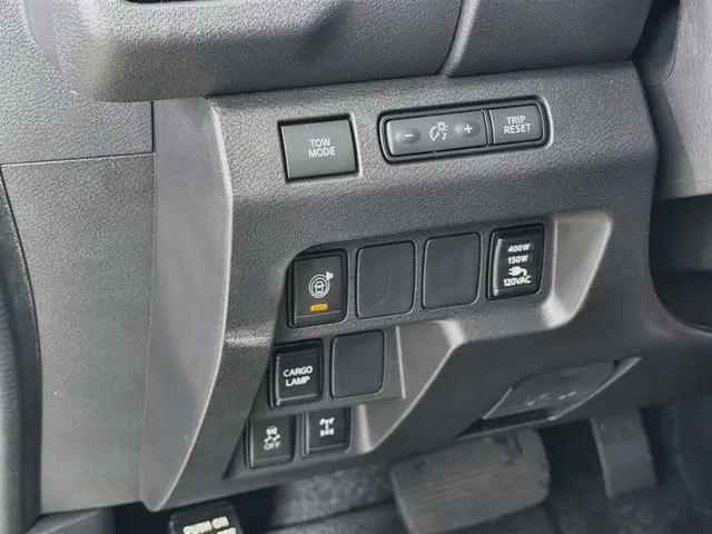 2026 Nissan Frontier - $43,000