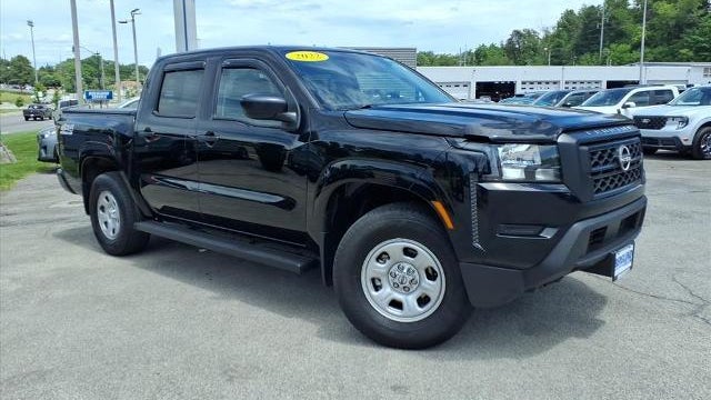 2022 Nissan Frontier S