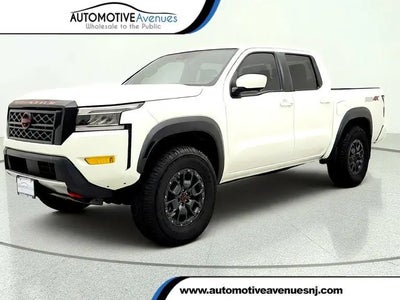 2023 Nissan Frontier 4X4 PRO-4X 4DR Crew Cab 5 FT. SB