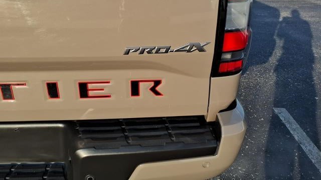 2023 Nissan Frontier S