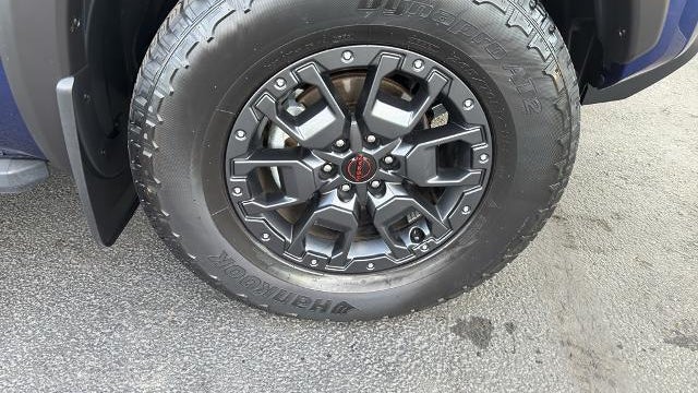 2023 Nissan Frontier S