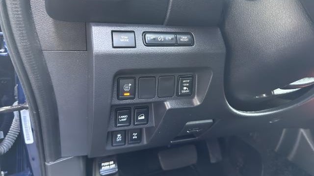2023 Nissan Frontier S