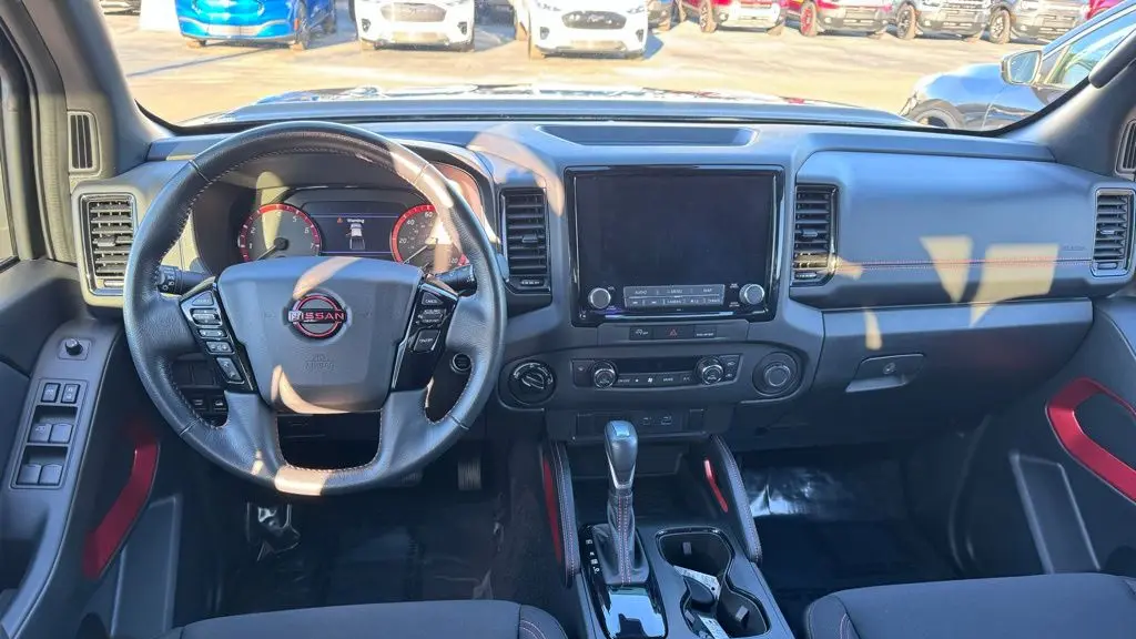 2023 Nissan Frontier S