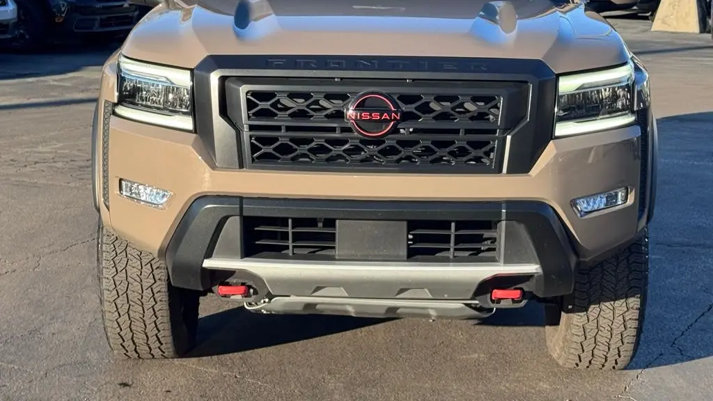 2023 Nissan Frontier S