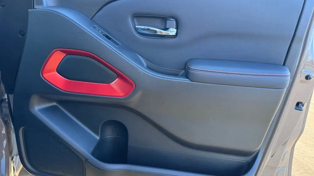 2023 Nissan Frontier S