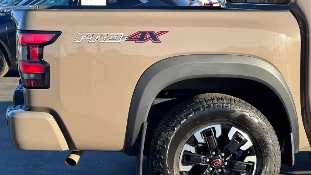 2023 Nissan Frontier S