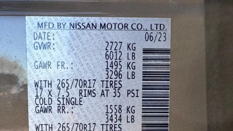 2023 Nissan Frontier S