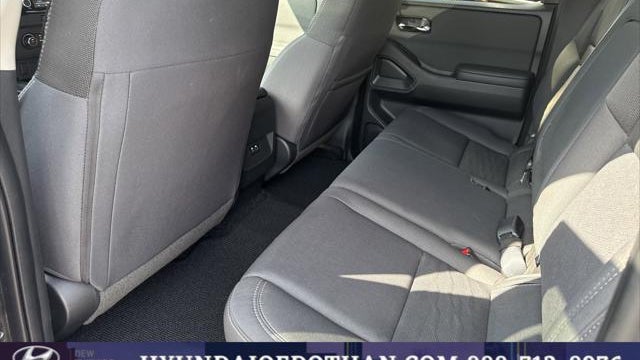 2024 Nissan Frontier S