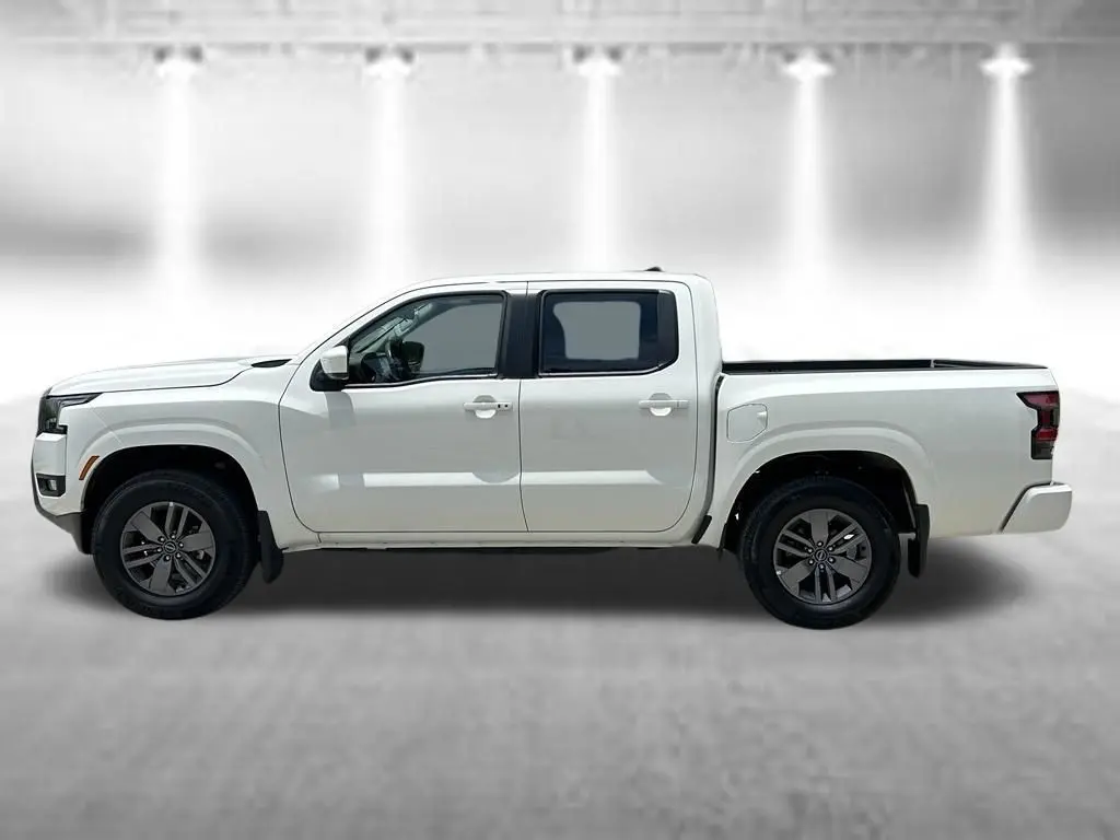 2025 Nissan Frontier - $32,998