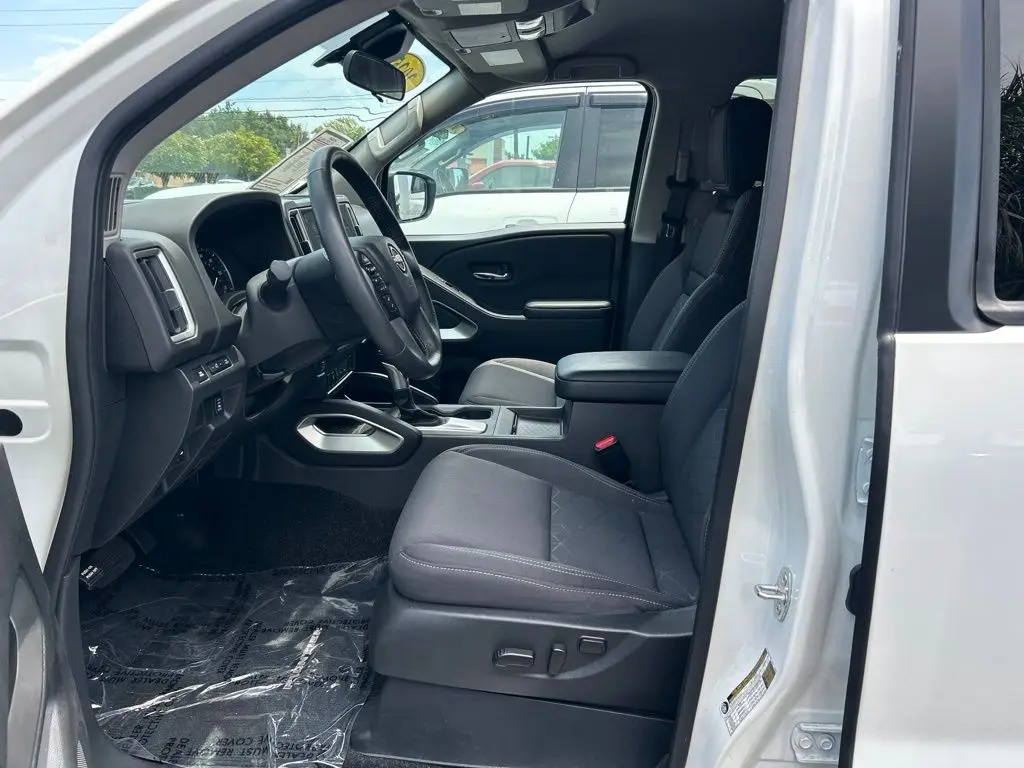 2025 Nissan Frontier - $32,998