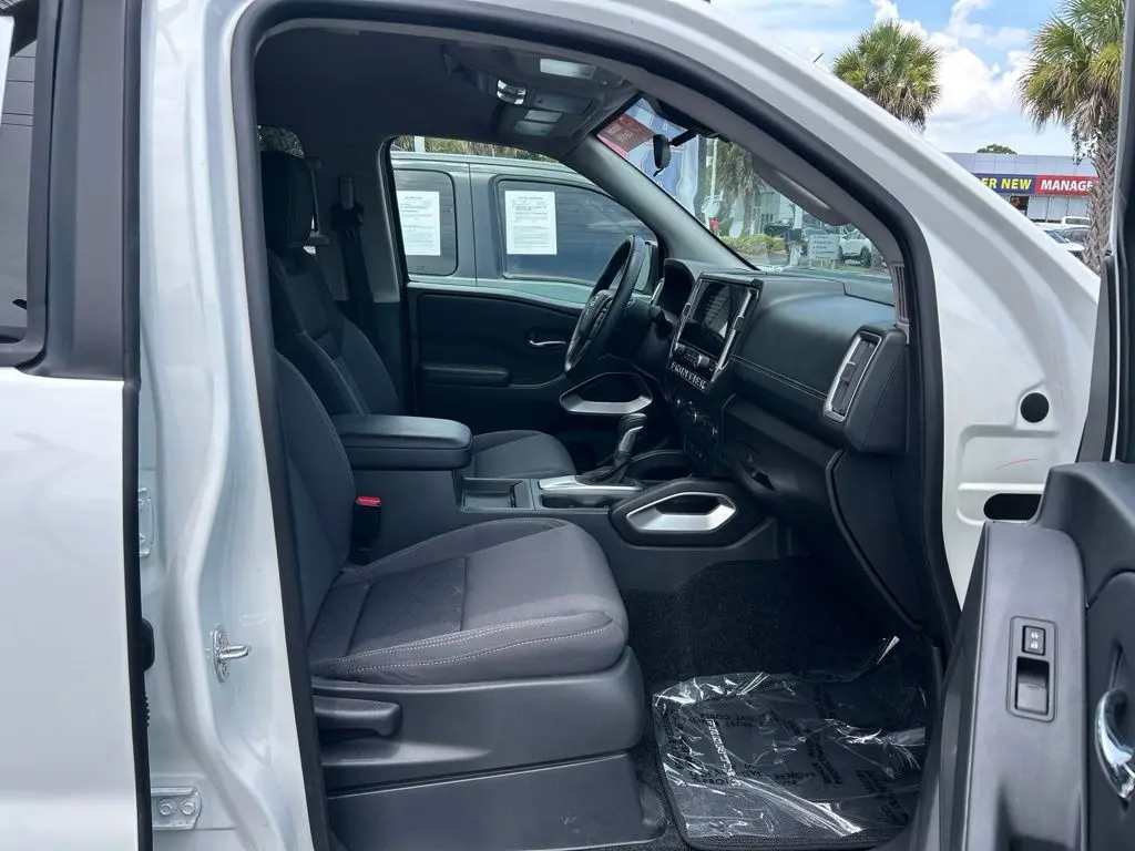 2025 Nissan Frontier - $32,998