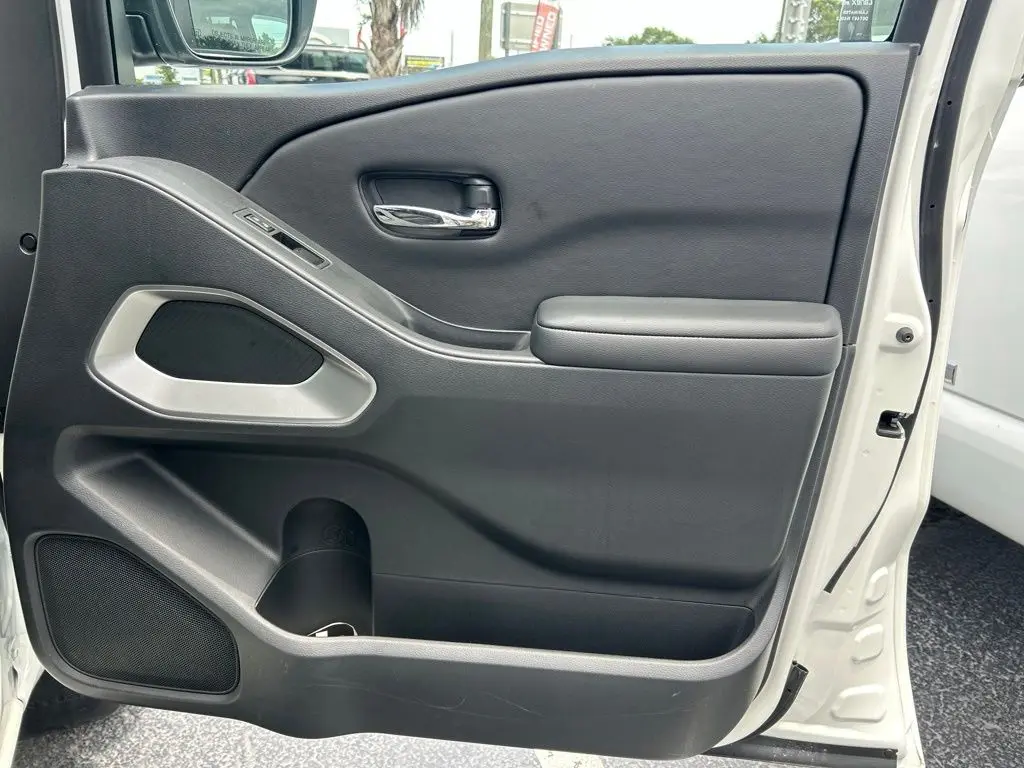 2025 Nissan Frontier - $32,998