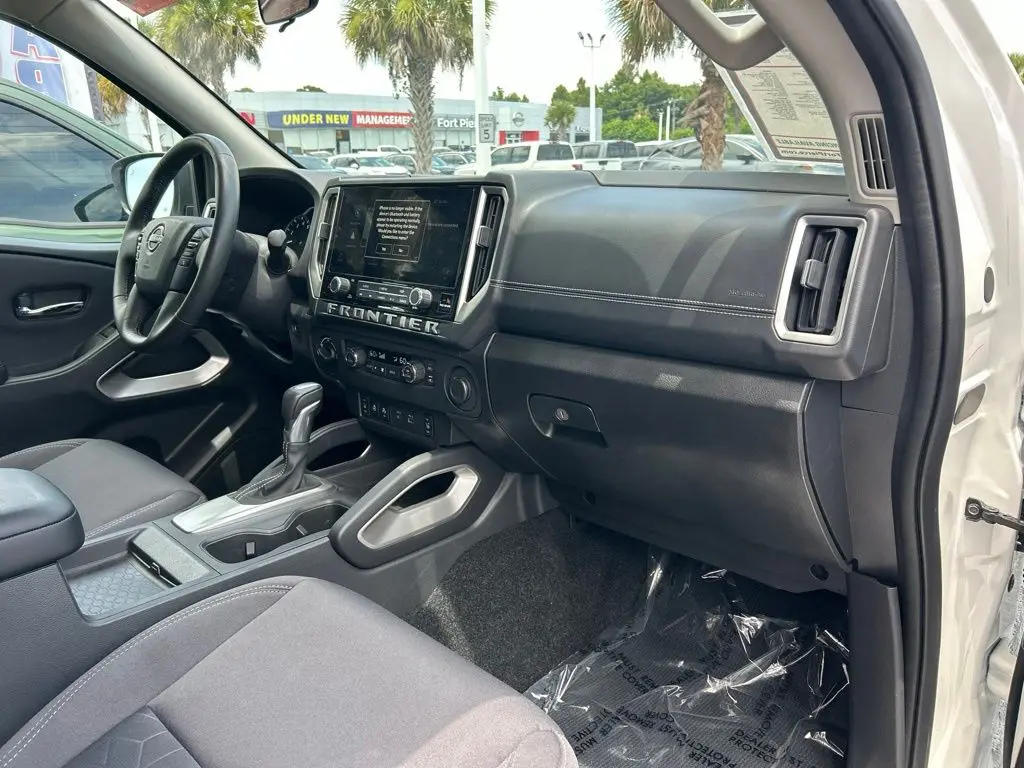 2025 Nissan Frontier - $32,998