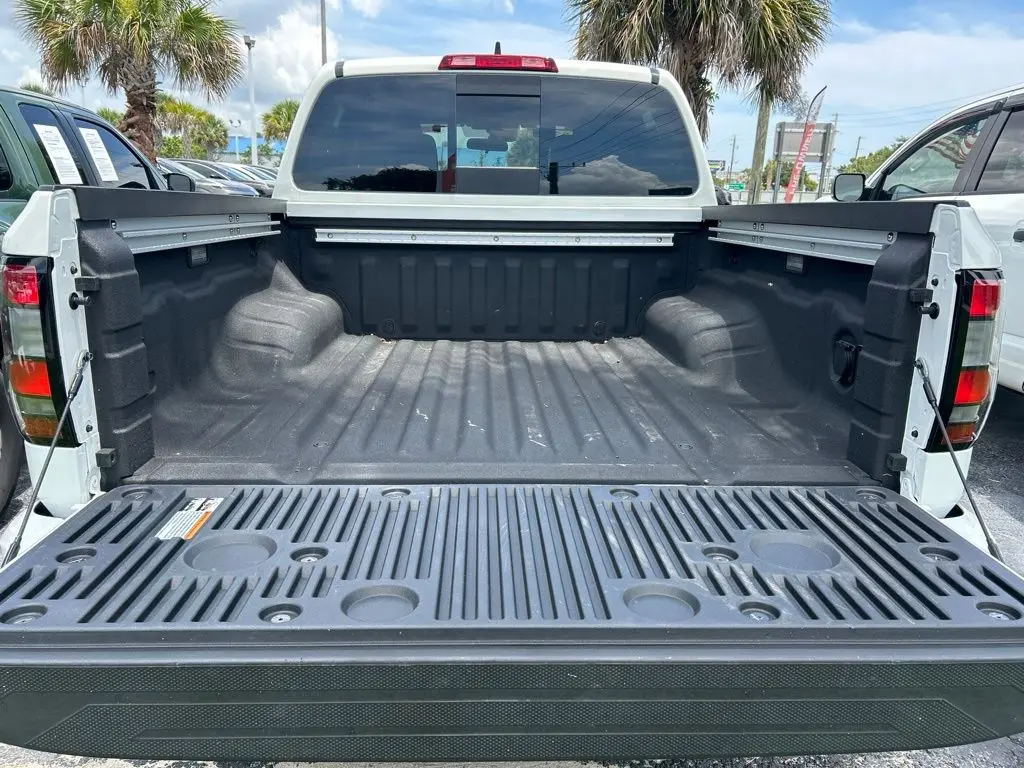2025 Nissan Frontier - $32,998