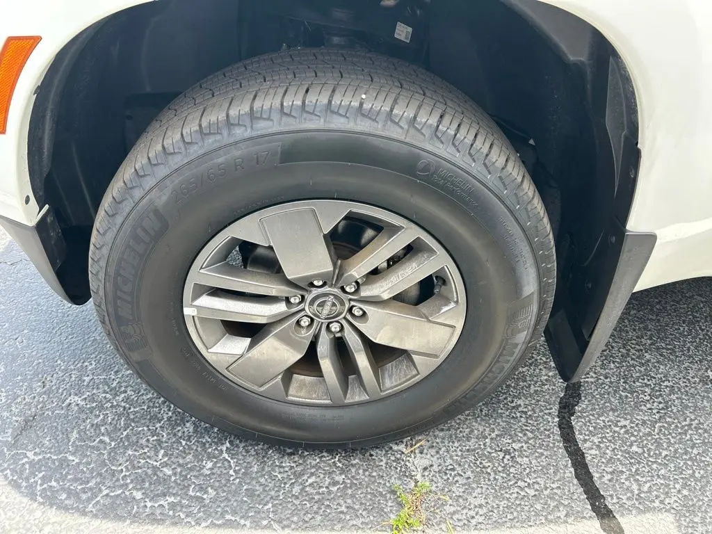 2025 Nissan Frontier - $32,998