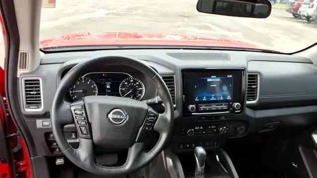 2024 Nissan Frontier SV