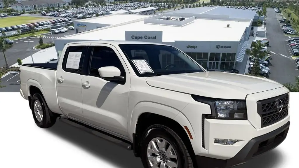 2022 Nissan Frontier SV