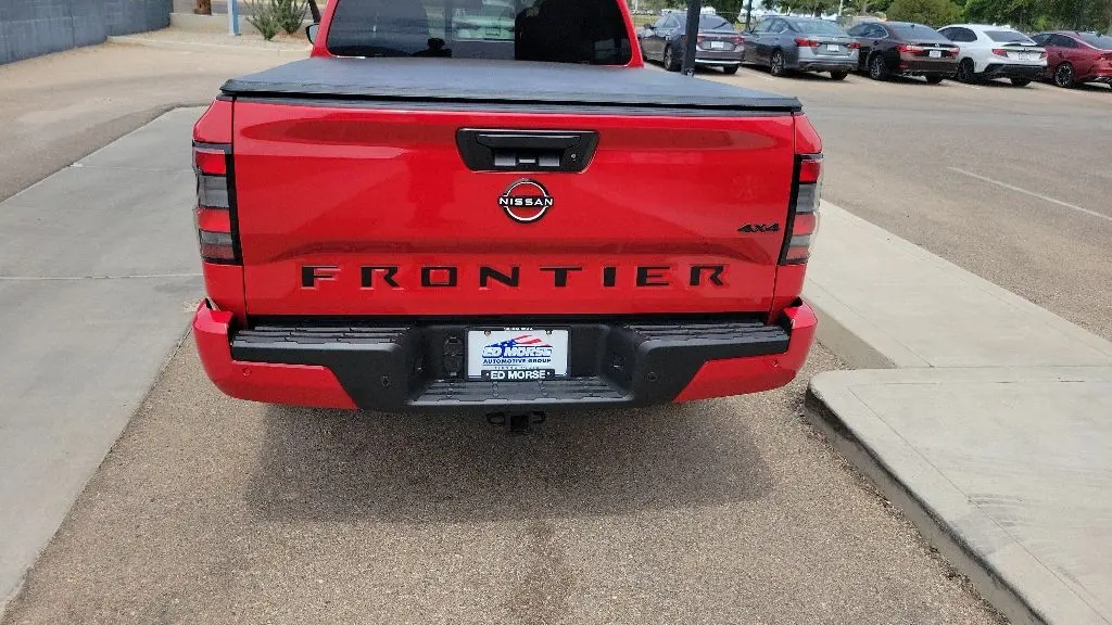 2026 Nissan Frontier SV