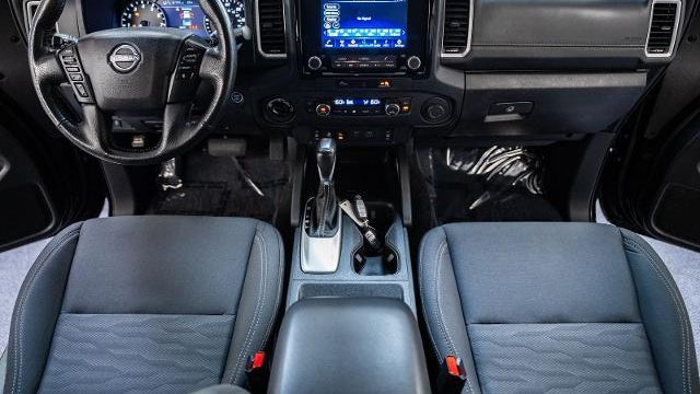 2024 Nissan Frontier SV