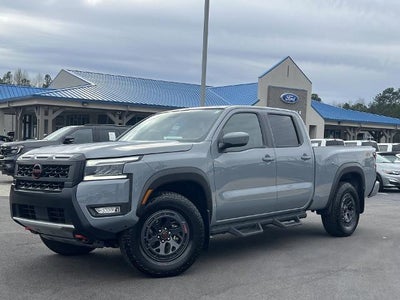 Photo of a 2025 Nissan Frontier 4X4 PRO-4X 4DR Crew Cab 6.1 FT. LB for sale