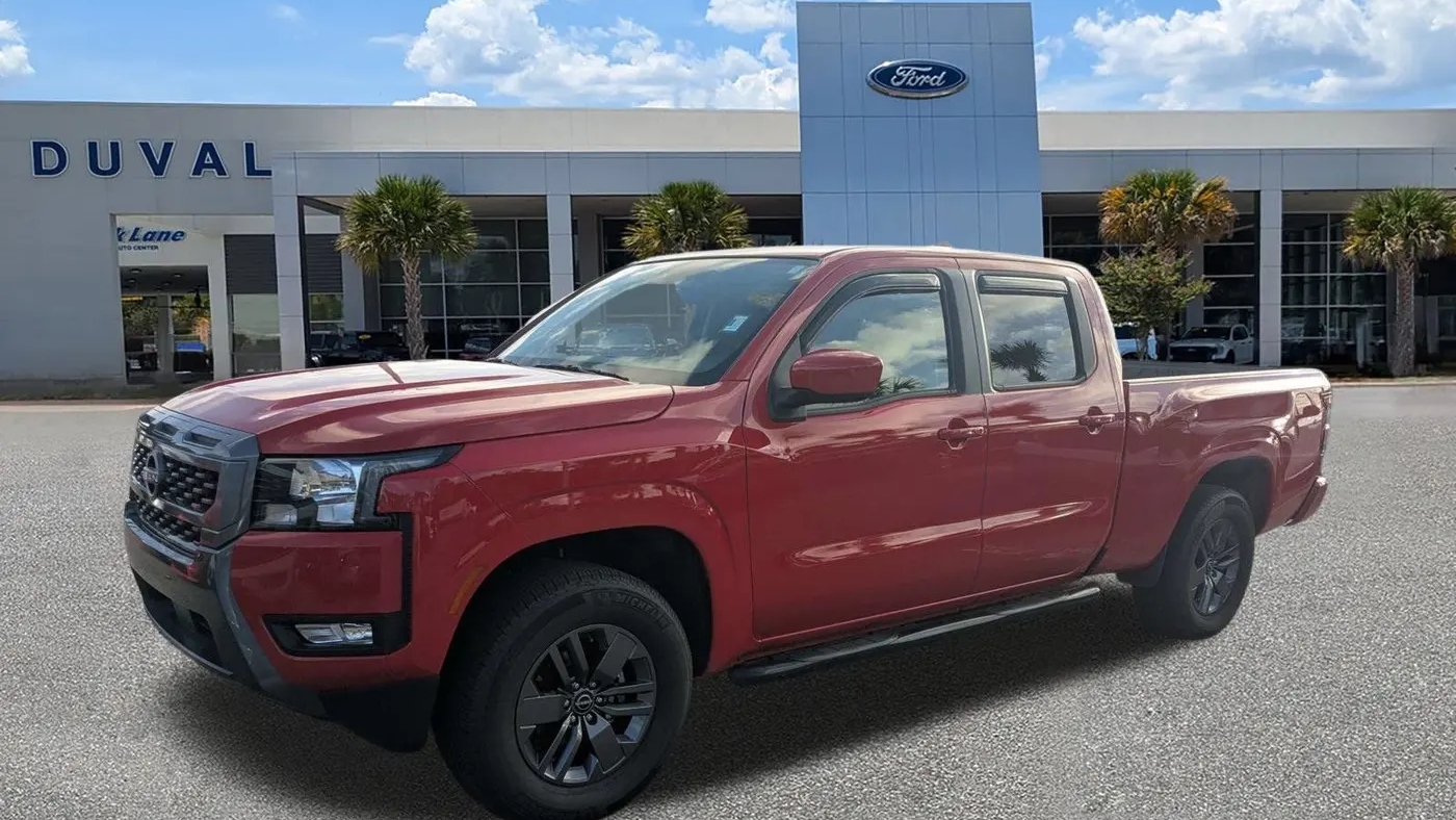 2025 Nissan Frontier SV