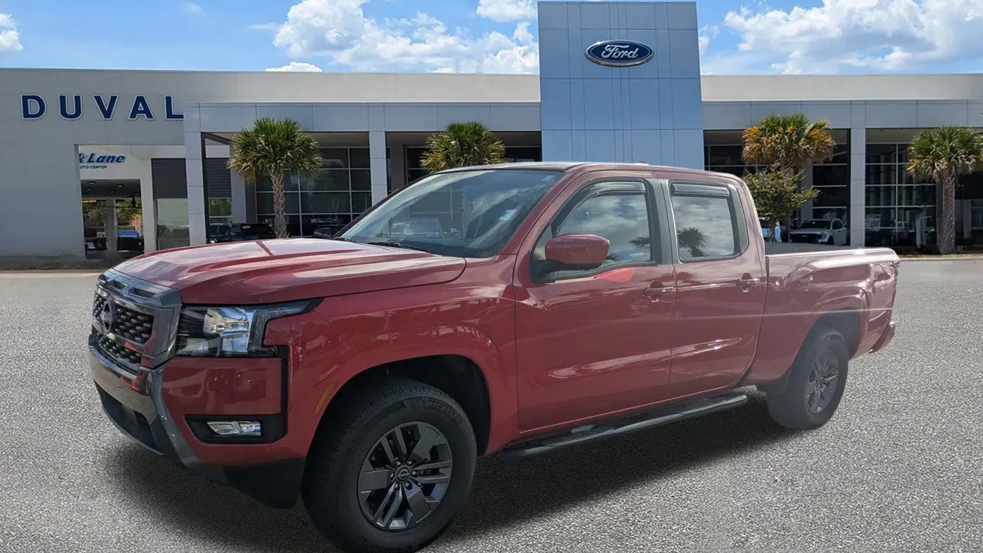 2025 Nissan Frontier SV