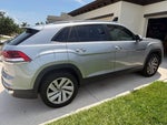 2020 Atlas Cross Sport Thumbnail 2