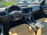 2020 Atlas Cross Sport Thumbnail 11