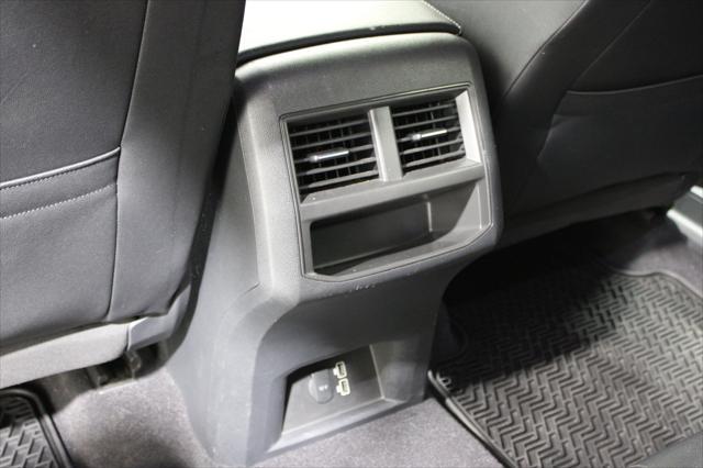 2020 Volkswagen Atlas - $18,998