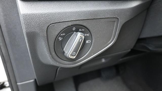 2020 Volkswagen Atlas Cross Sport SE