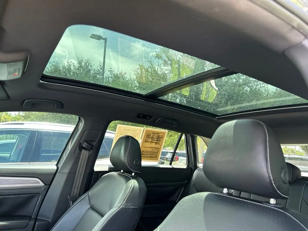 2020 Volkswagen Atlas - $19,099