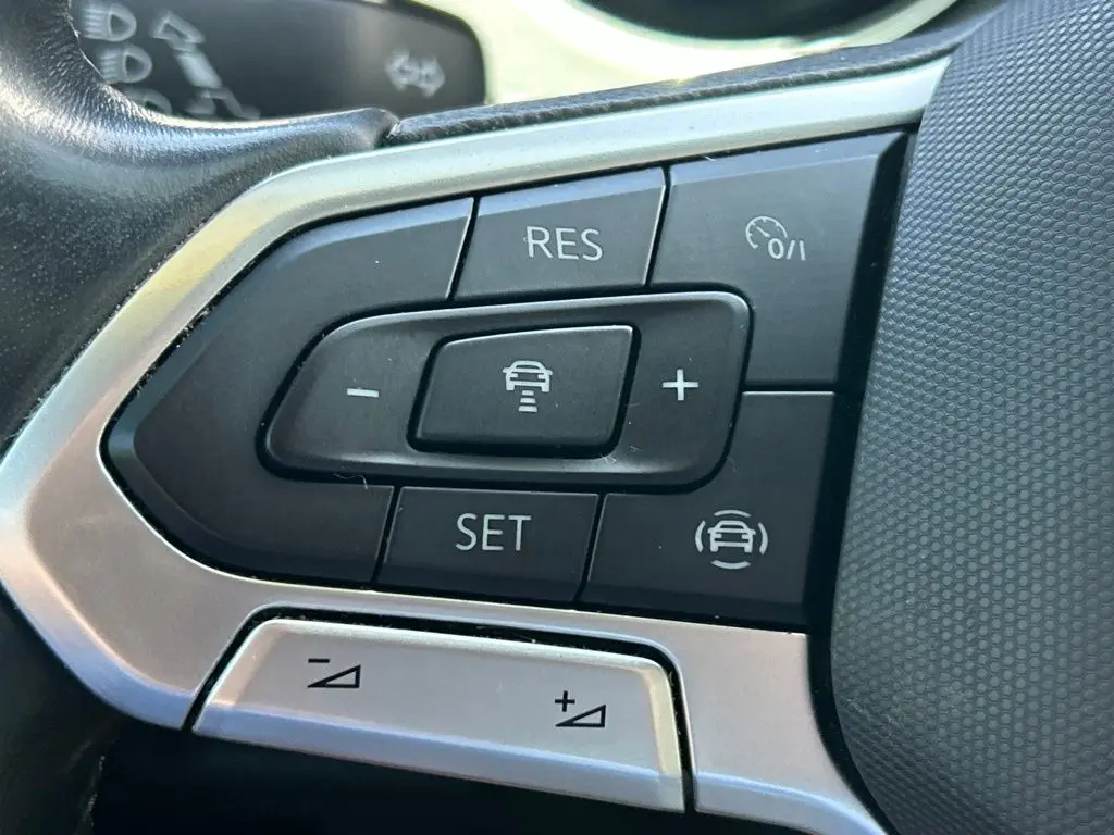 2020 Volkswagen Atlas - $19,099