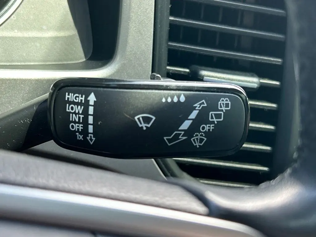 2020 Volkswagen Atlas - $19,099