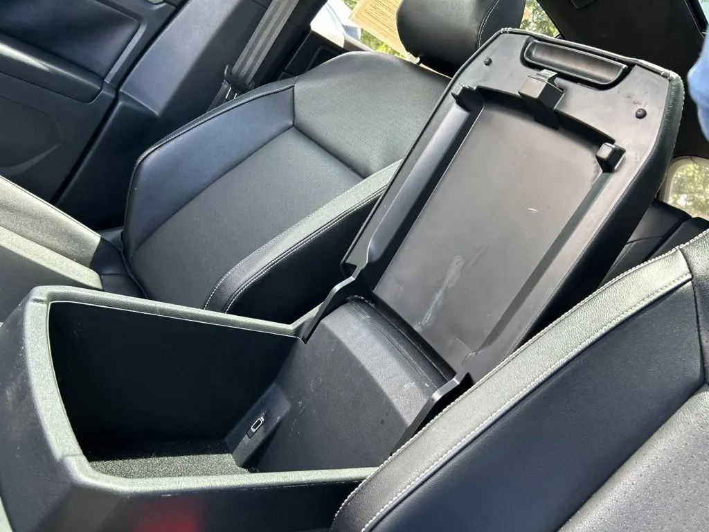 2020 Volkswagen Atlas - $19,099
