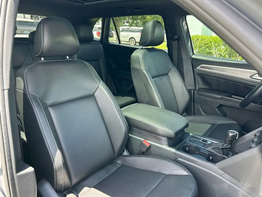 2020 Volkswagen Atlas - $19,099